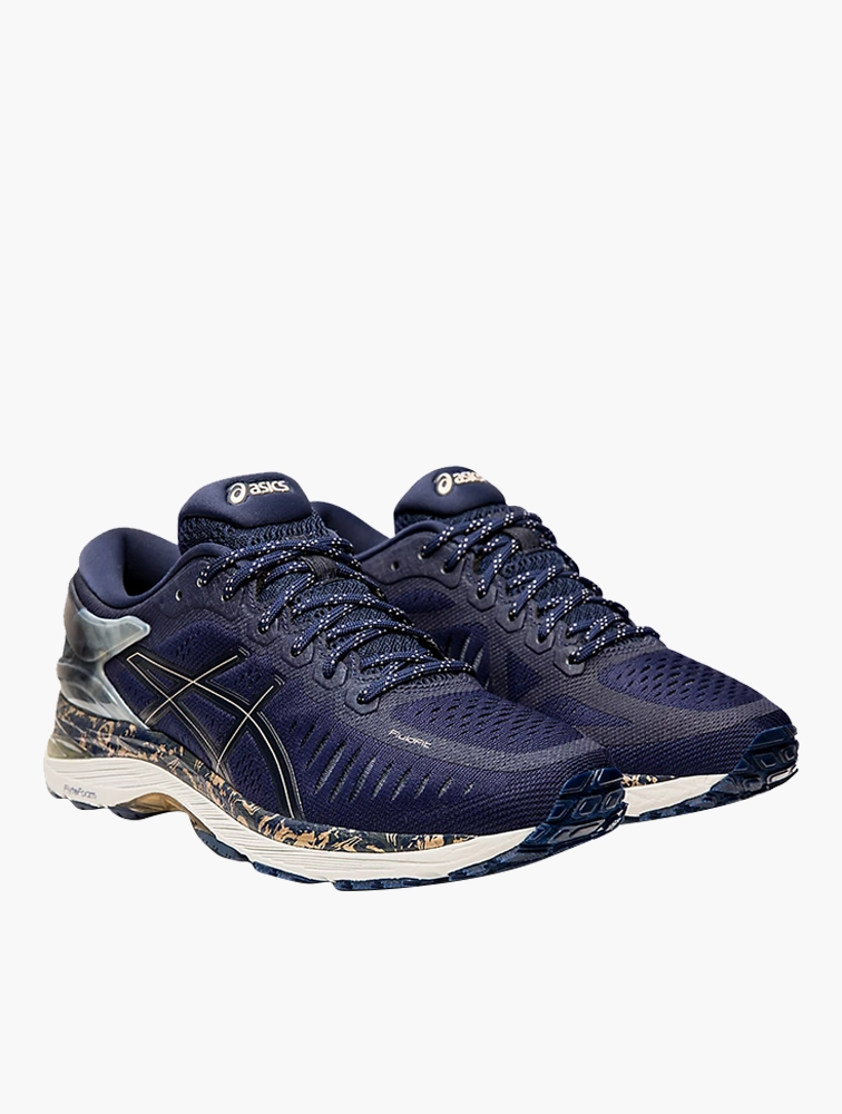 Metarun top asics 2019